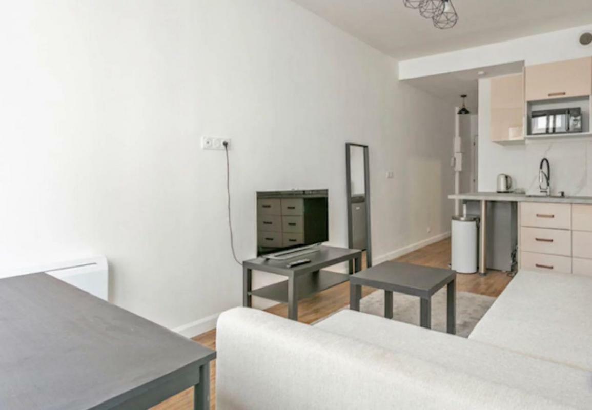 Exclusive-ParisVII-Furnished studio