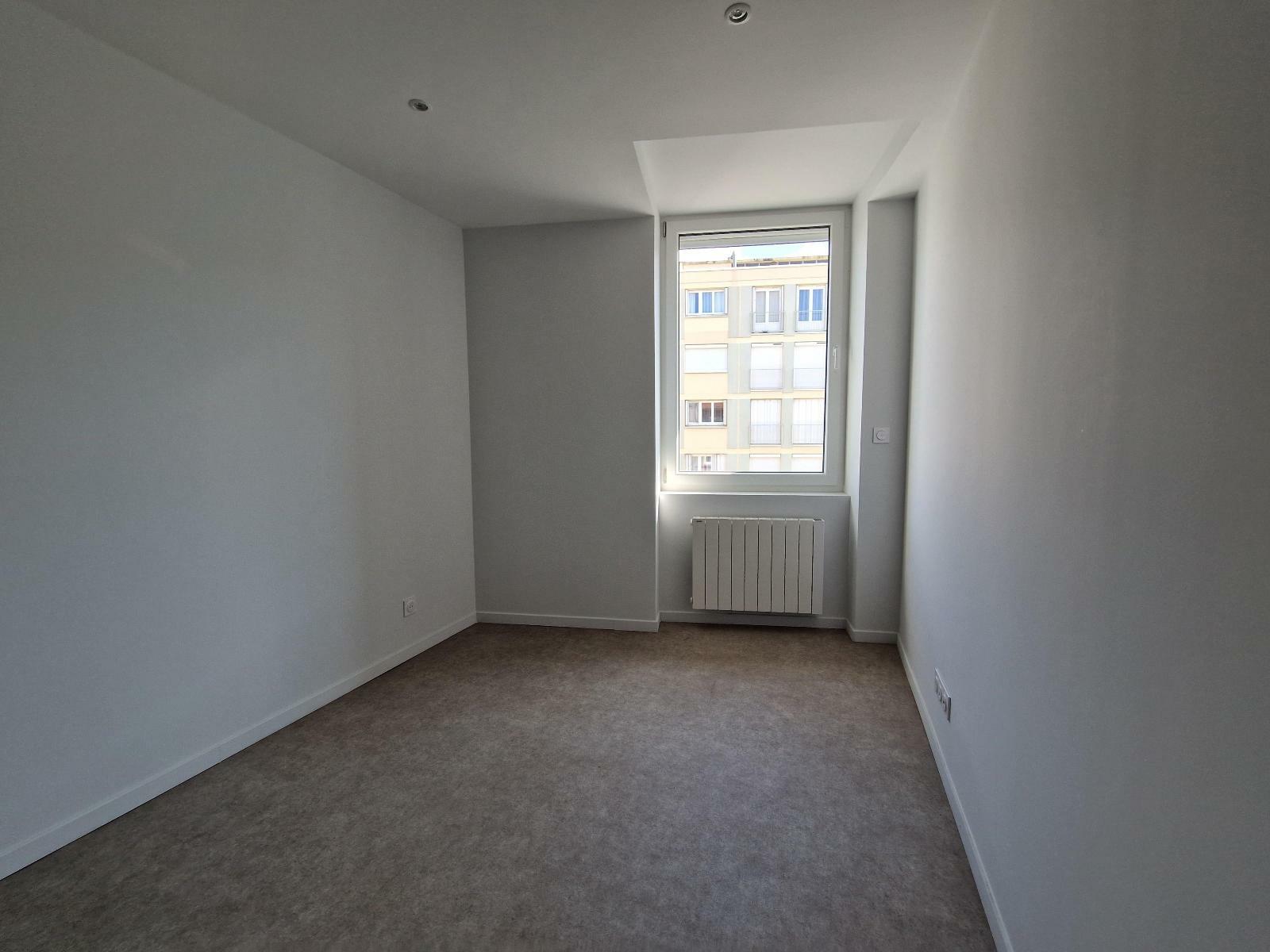 Rental apartment of 34sqm in SAINT ETIENNE