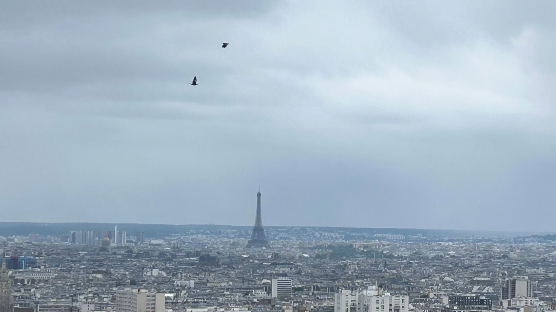 Studio 33 sqm with panoramic view on Rue Taclet, Paris 20