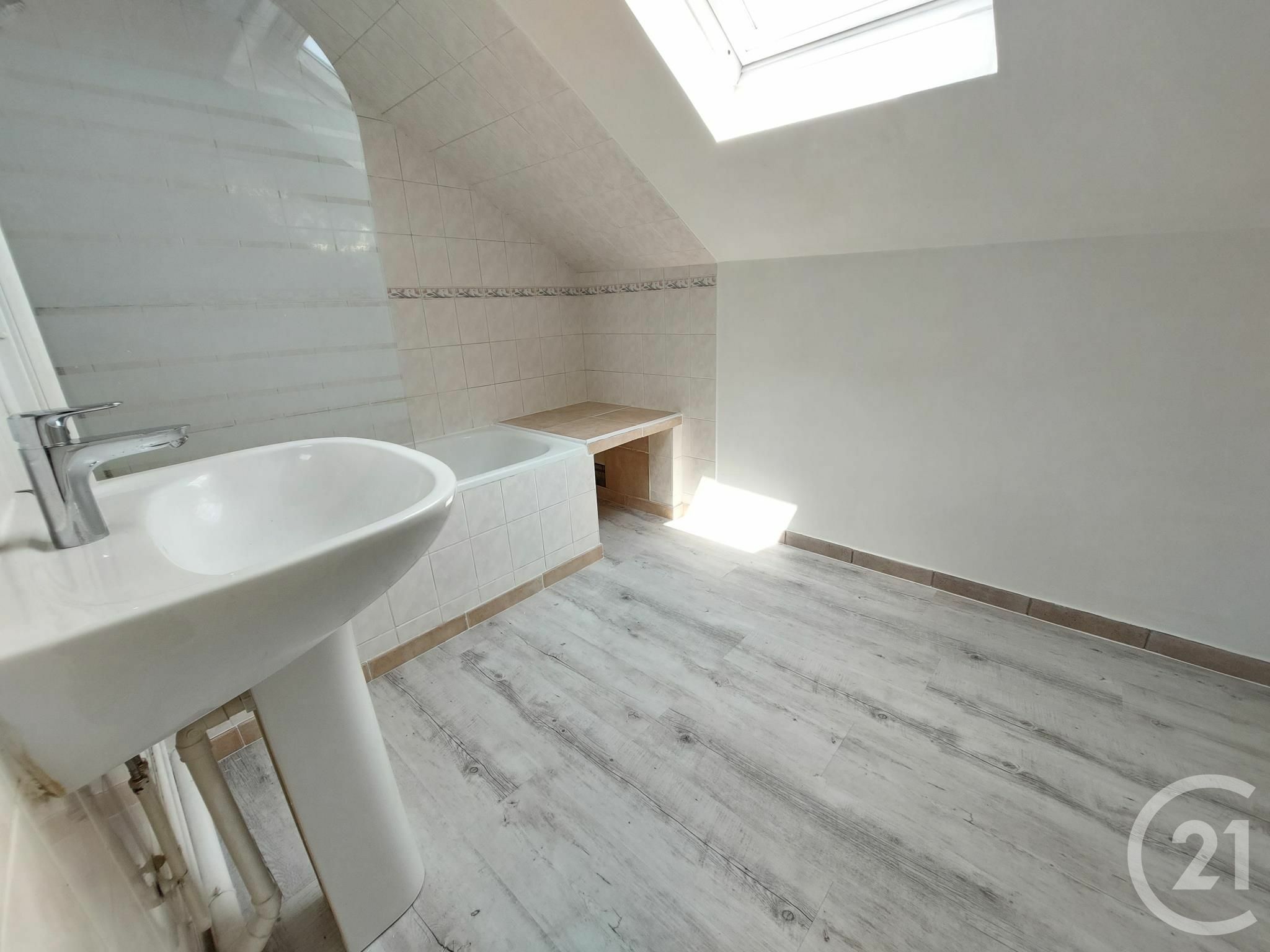 Location maison de 82m2 à ANGERVILLIERS