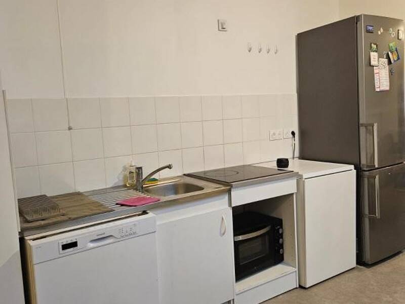 Apartment for rent of 96 sqm in MELUN