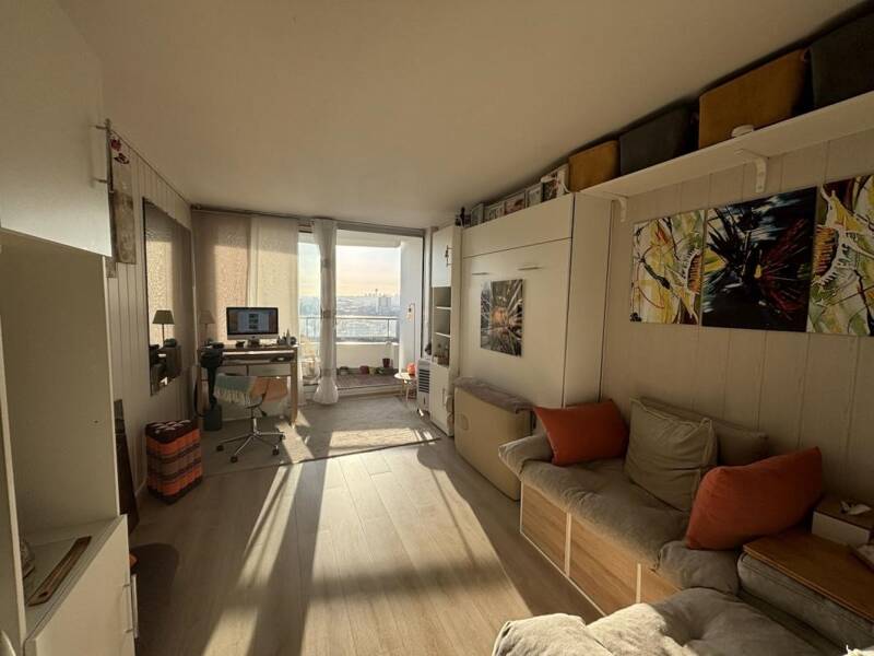 27 sqm apartment for rent in PARIS 18