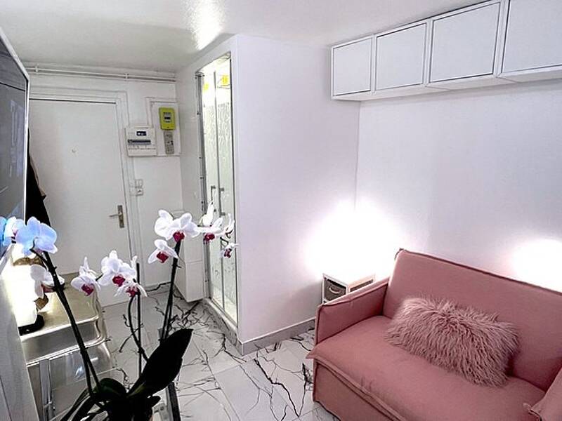 Location appartement de 15m2 à PARIS 9