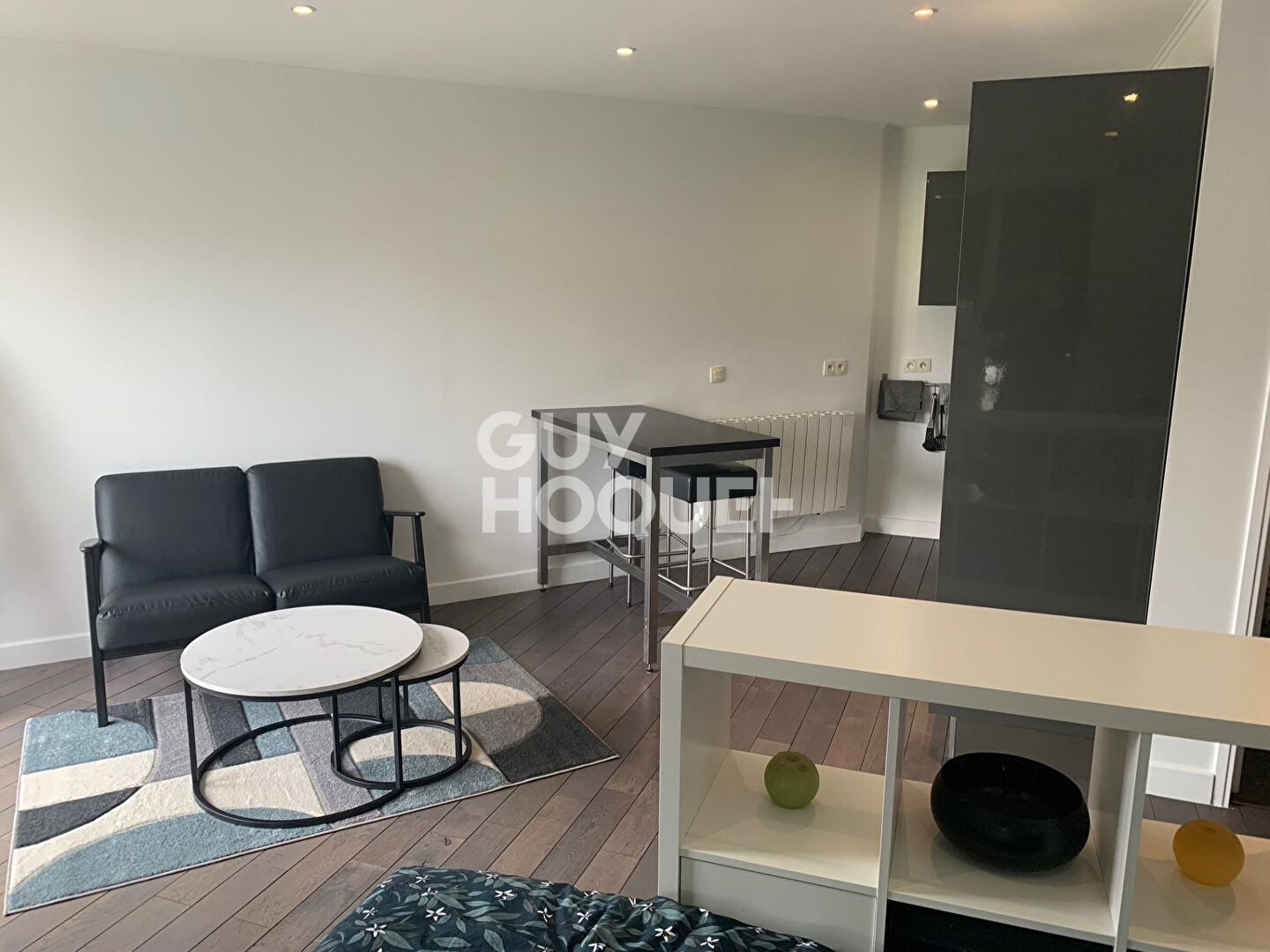 F1 Meublé -28.01 m2- LA GARENNE COLOMBES-