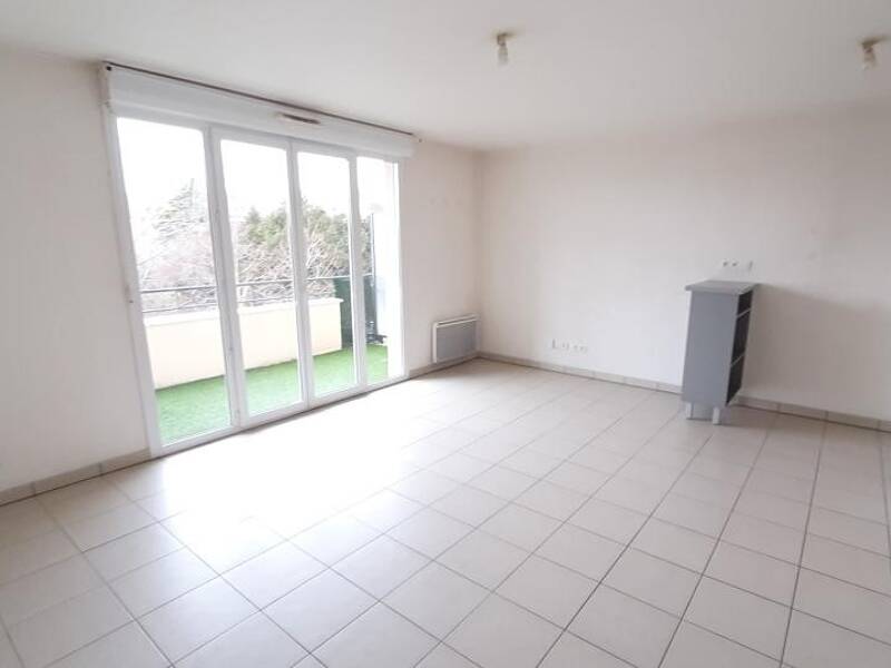 T2 42 m² lumineux avec parking à Pontault Combault 77340