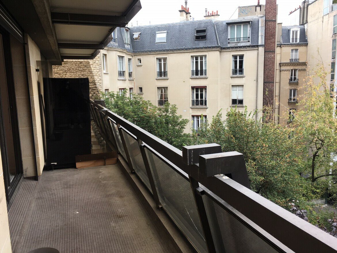 Appartement 33m2 étage élevé avec balcon Paris 16 Eglise d'Auteuil