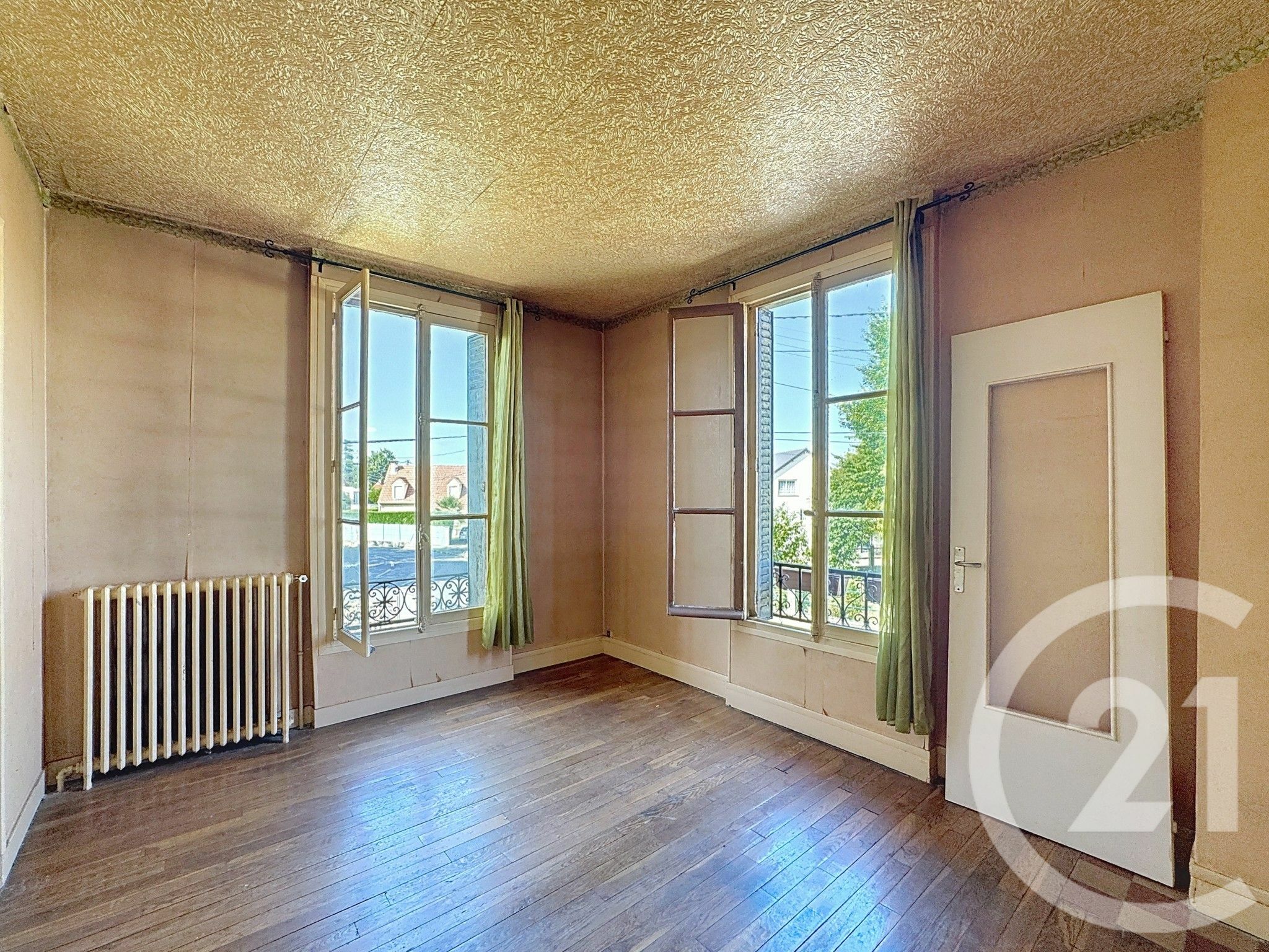 Vendita di una casa di 68 mq a MONTFERMEIL