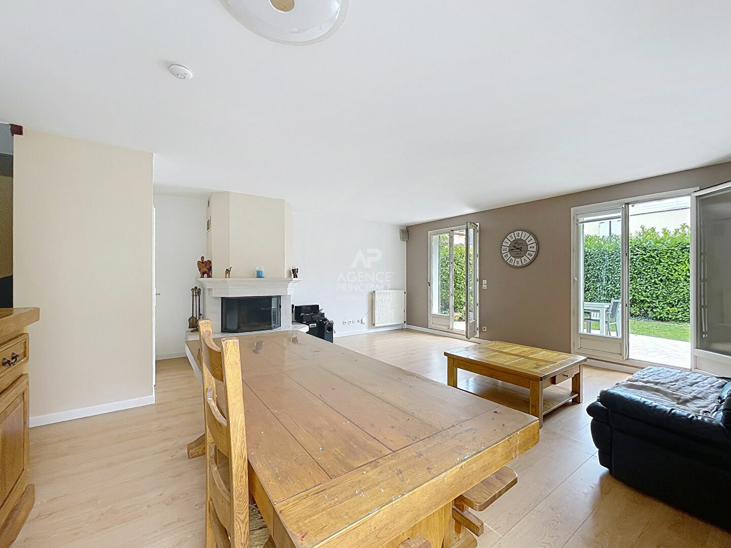5-room house