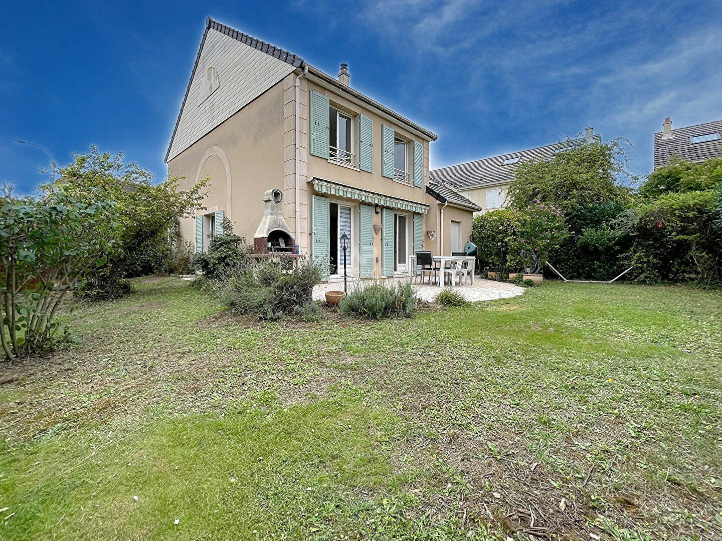 5-room house