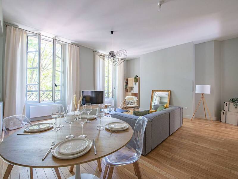 Location appartement de 100m2 à VERSAILLES