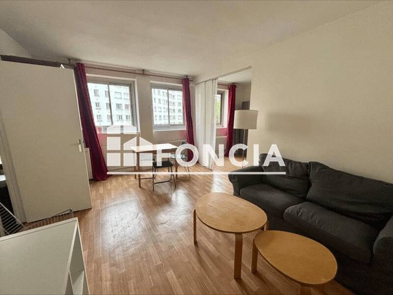 Location appartement de 44m2 à PARIS 16