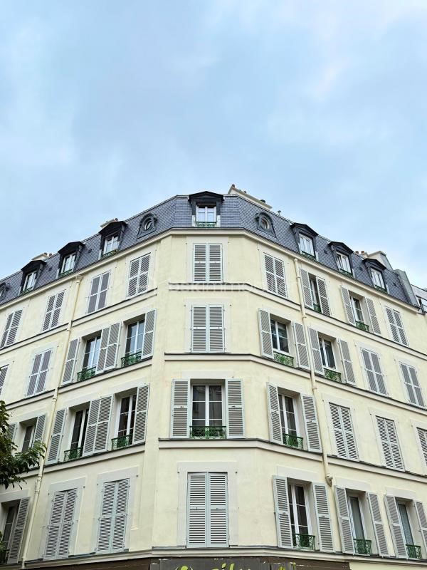 Studio 17m² lumineux avec cave à Paris 19 proche métro 5