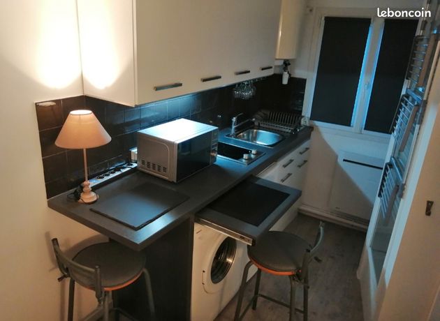 Studio 18eme à vendre
