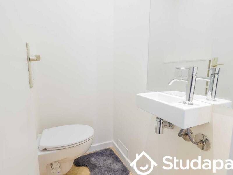 Location courte durée appartement de 28m2 à PARIS 8
