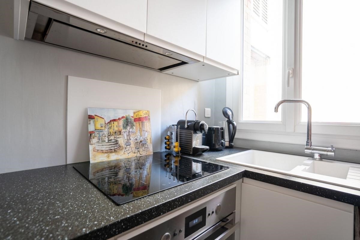 Location appartement de 28m2 à PARIS 18