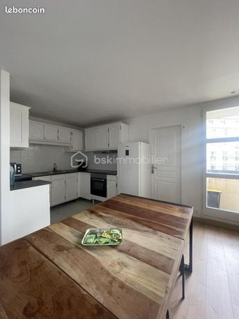 Appartement 8 pièces 115 m2