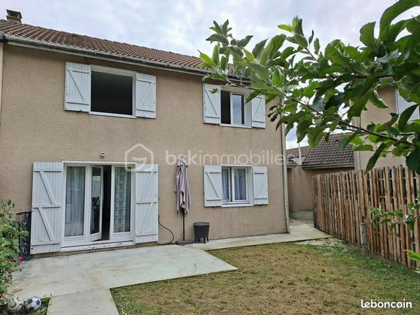Pavillon 97 m² 5 pièces avec jardin Villepinte 93420