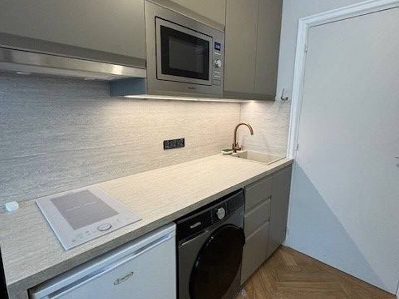 Location appartement de 16m2 à PARIS 17