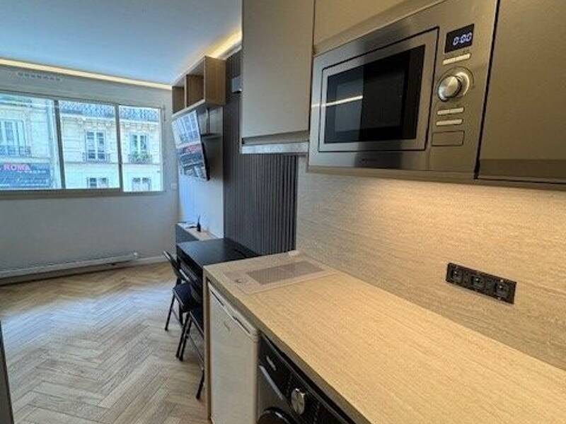 Location appartement de 16m2 à PARIS 17