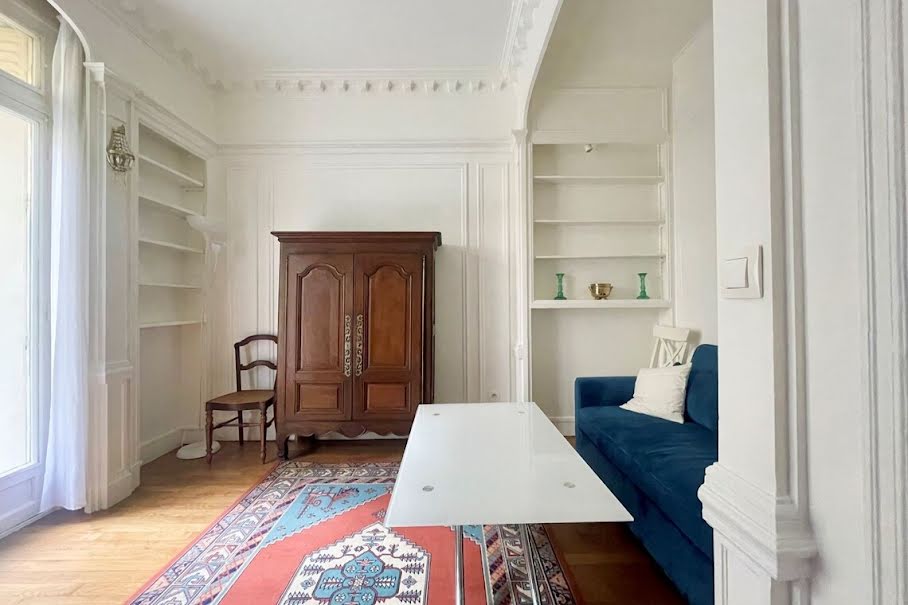Location meublée appartement 2 pièces 43 m2