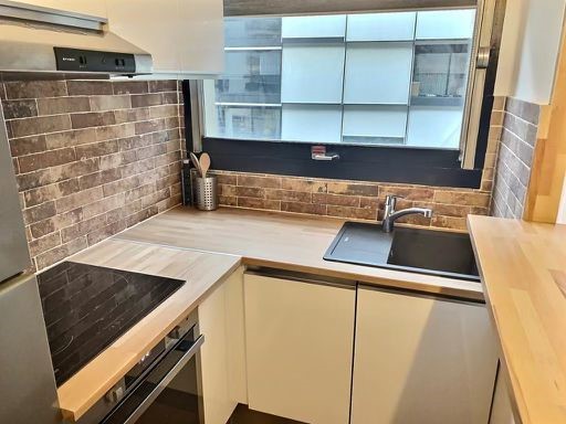 Location appartement de 43m2 à PARIS 20