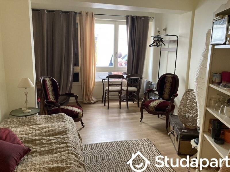 Location appartement de 19m2 à PARIS 14