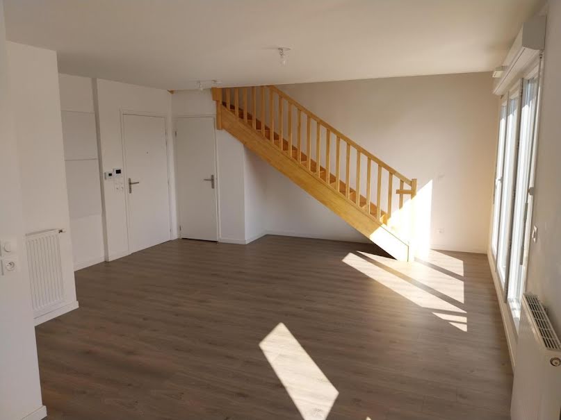 Location appartement 3 pièces 65 m2