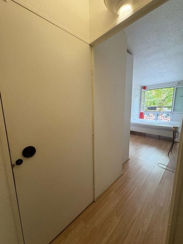 Apartment for rent of 18sqm in SAINT DENIS