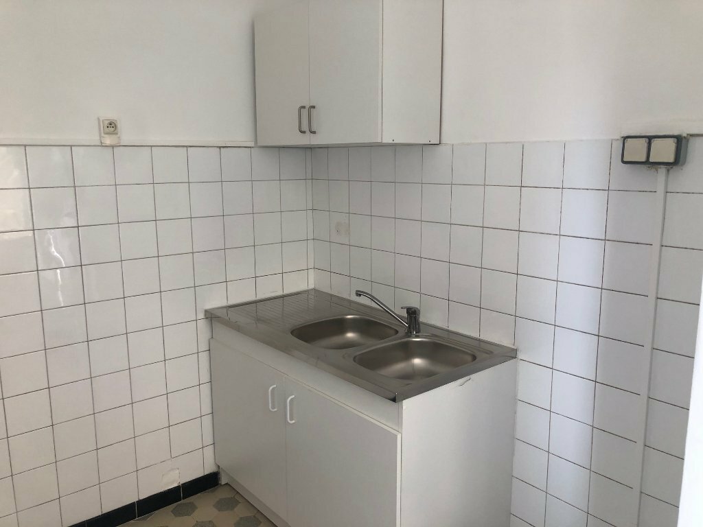STUDIO in affitto in Boulevard Tzarewitch