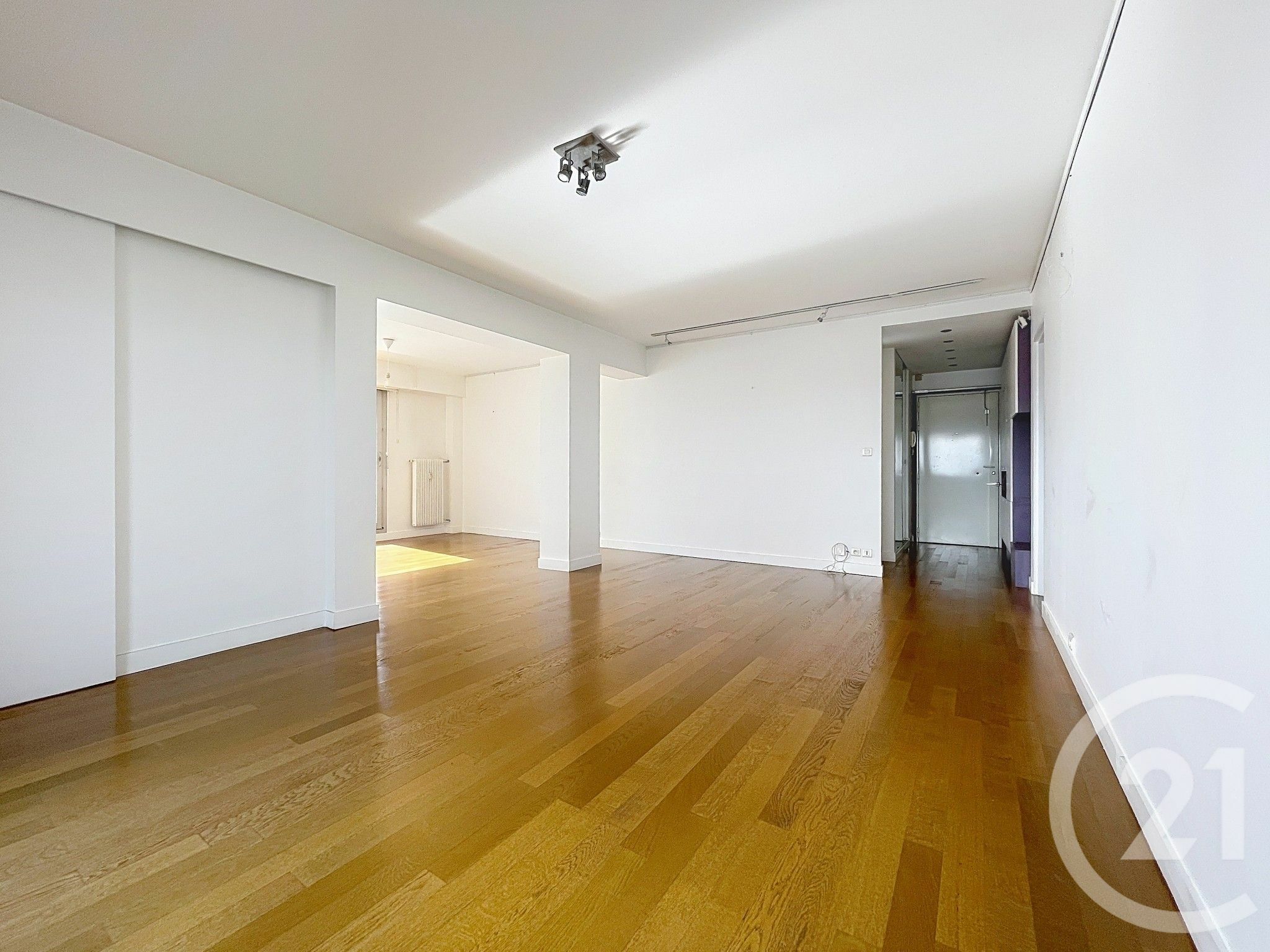 Location appartement de 107m2 à COURBEVOIE