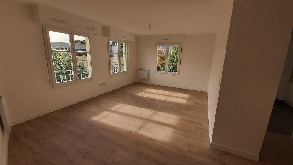 85 sqm Apartment 4 Rooms 2nd Floor Saint Germain en Laye