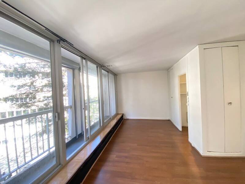 Location appartement de 27m2 à PARIS 20
