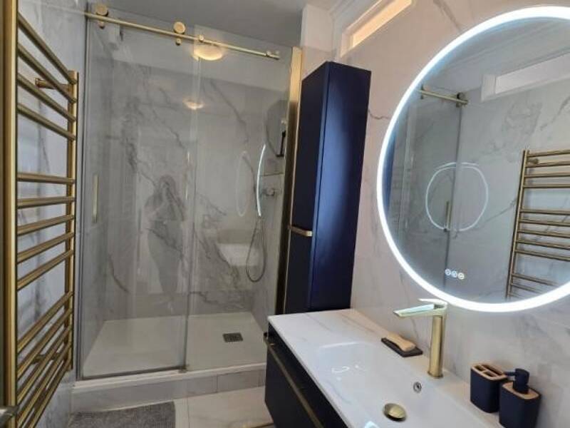 T2 12m² meublé 2 chambres PARIS 14 avec ascenseur et wifi
