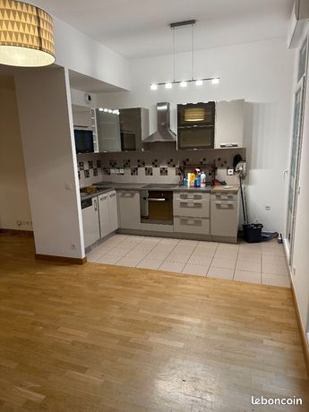 3-Room Apartment 74 sqm Private Garden Noisy le Grand