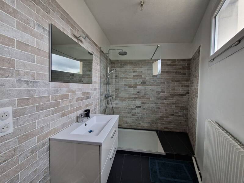 Location appartement de 48m2 à LE MESNIL LE ROI