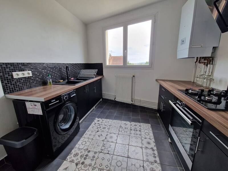 Location appartement de 48m2 à LE MESNIL LE ROI