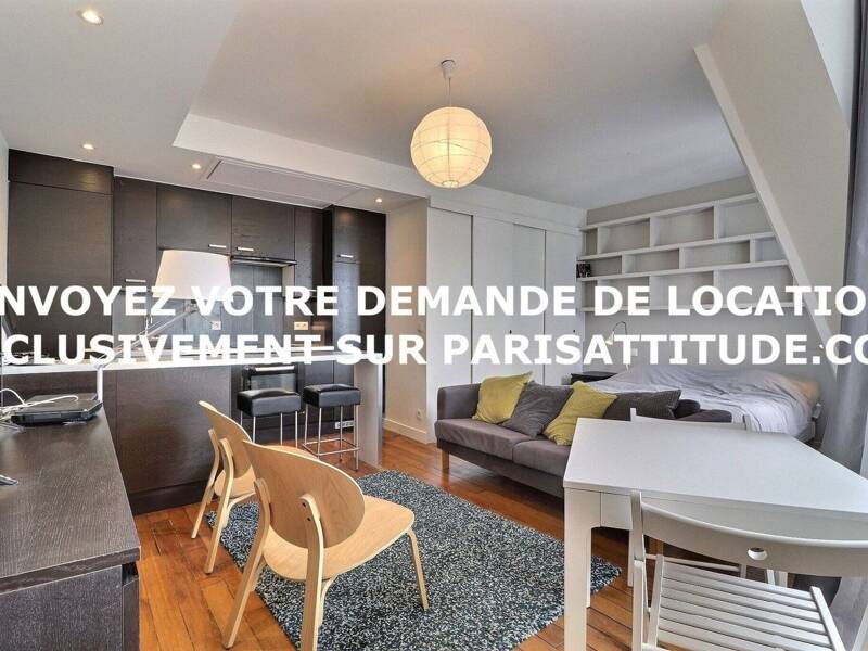 30 sqm Apartment with Eiffel Tower View, 9th Floor for Rent in Paris