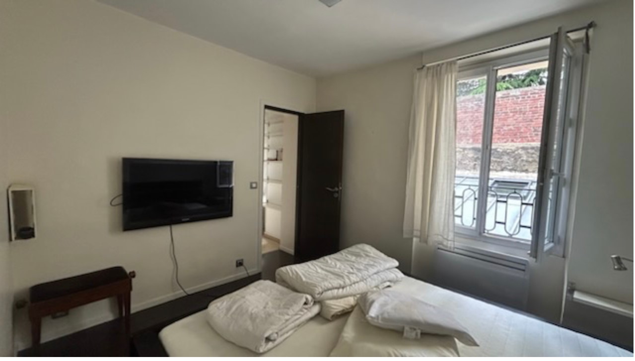 Location appartement de 38m2 à PARIS 14