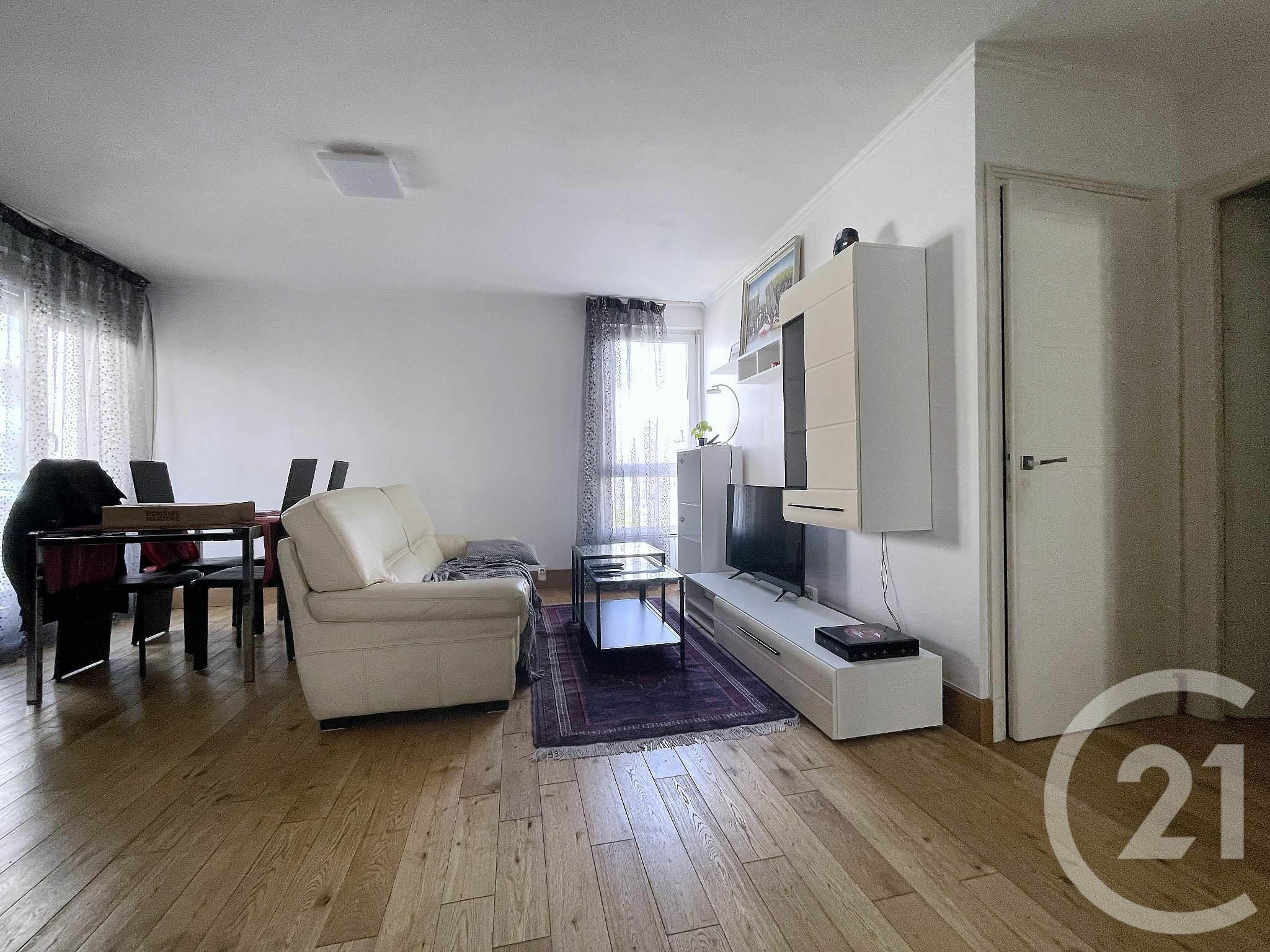 Location appartement de 58m2 à COURBEVOIE