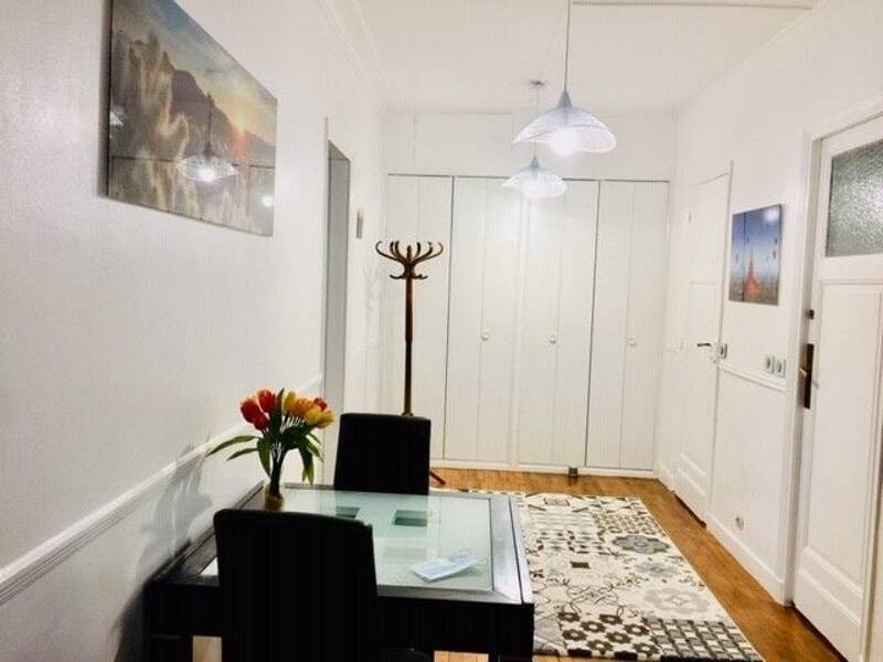 Location appartement de 50m2 à PARIS 17