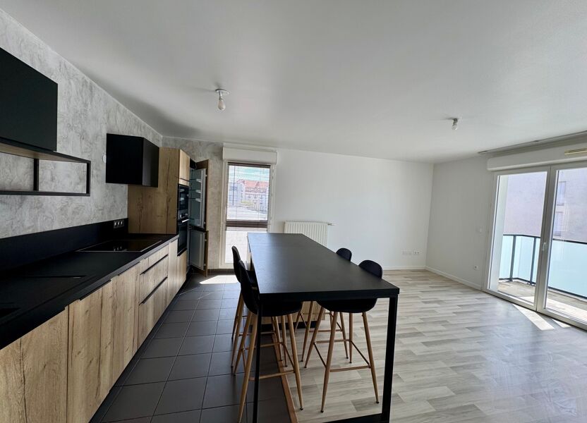 Location appartement, 65.52 m2 T-3 à Champigny-sur-Marne, 1 320 € | Orpi