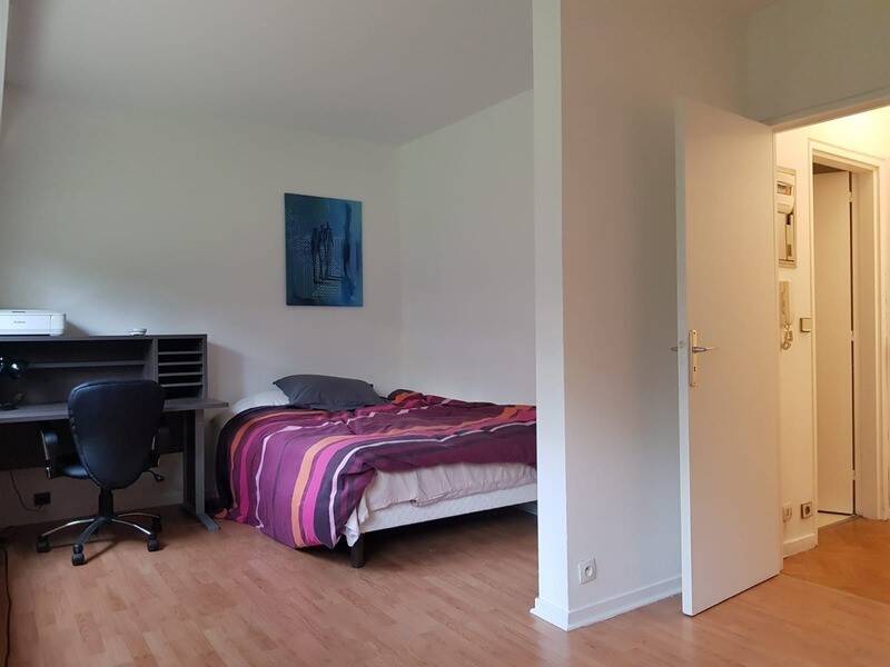 Location appartement de 25m2 à PARIS 15