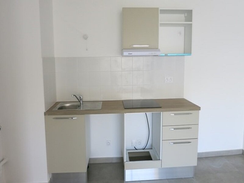 NIMES - APPARTEMENT T3 - 67.20m2