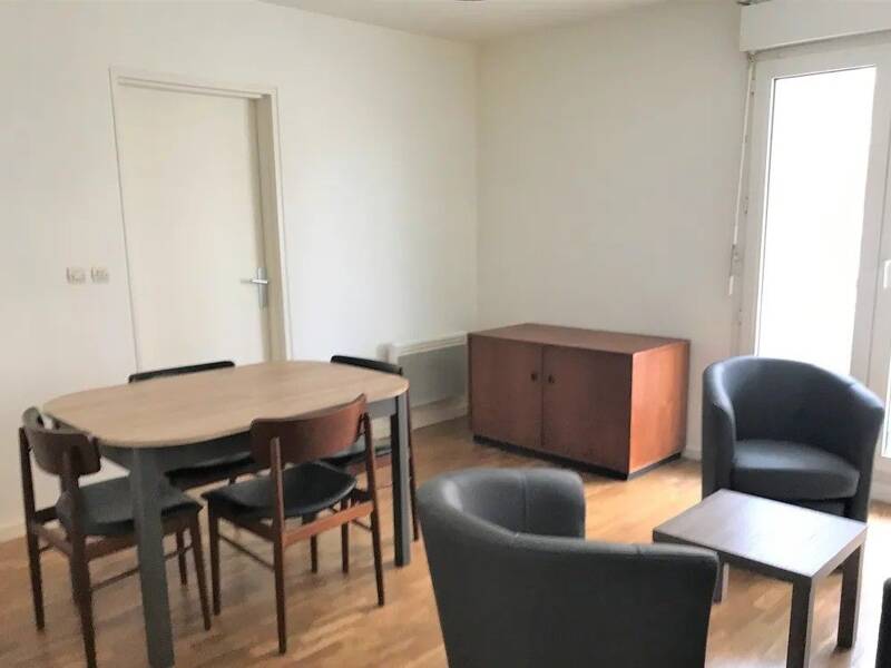 Location appartement de 40m2 à COURBEVOIE
