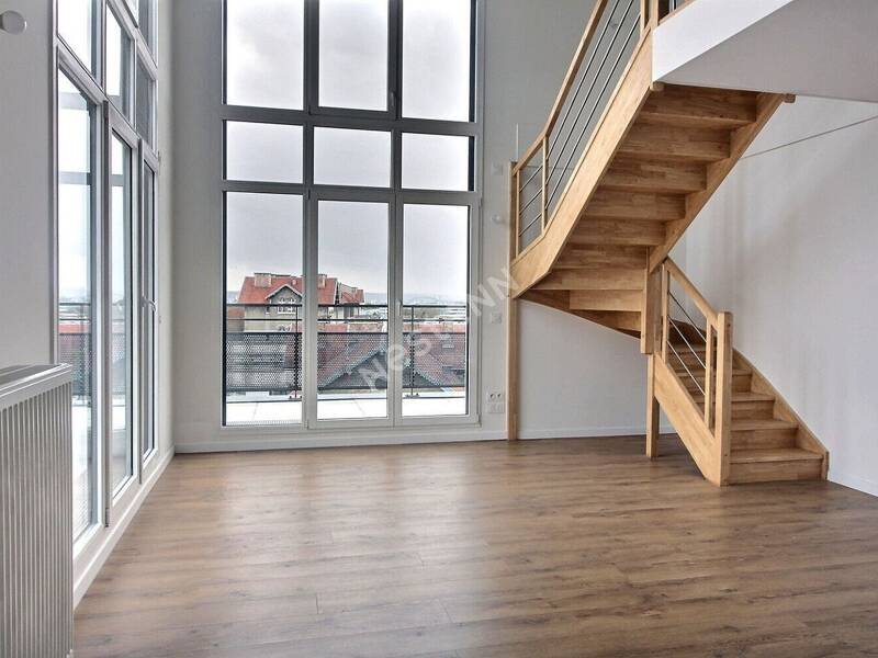 Appartement 83m2 4 pièces terrasse rue Camille Muffat Colombes