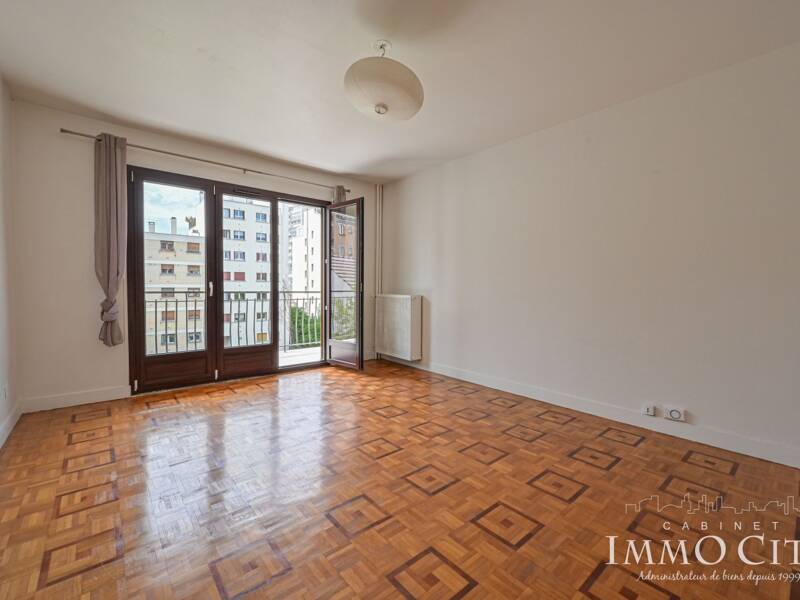 Appartement 32m² moderne 1 pièce Fontenay sous Bois 94120