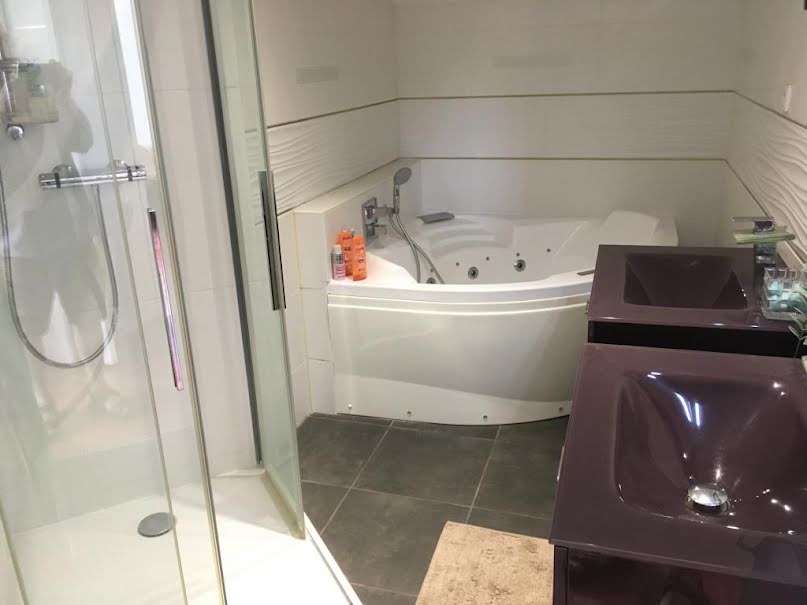 Location meublée chambre 1 pièce 24 m2