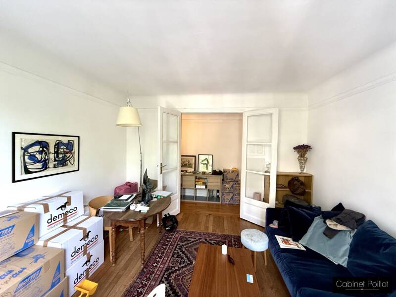 Location appartement de 67m2 à PARIS 15