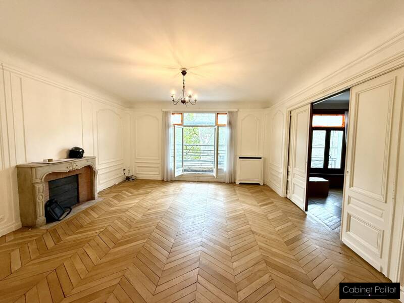 Location appartement de 217m2 à PARIS 8