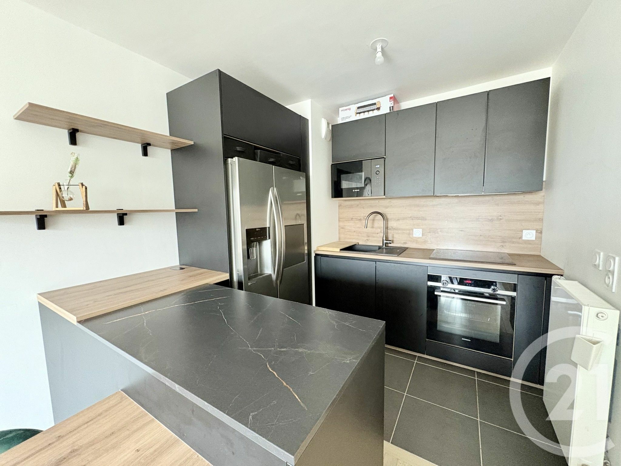 Location appartement de 62m2 à SURESNES